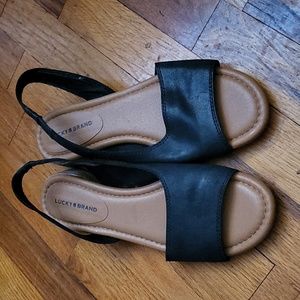Womens 8.5 Lucky Brand sandals